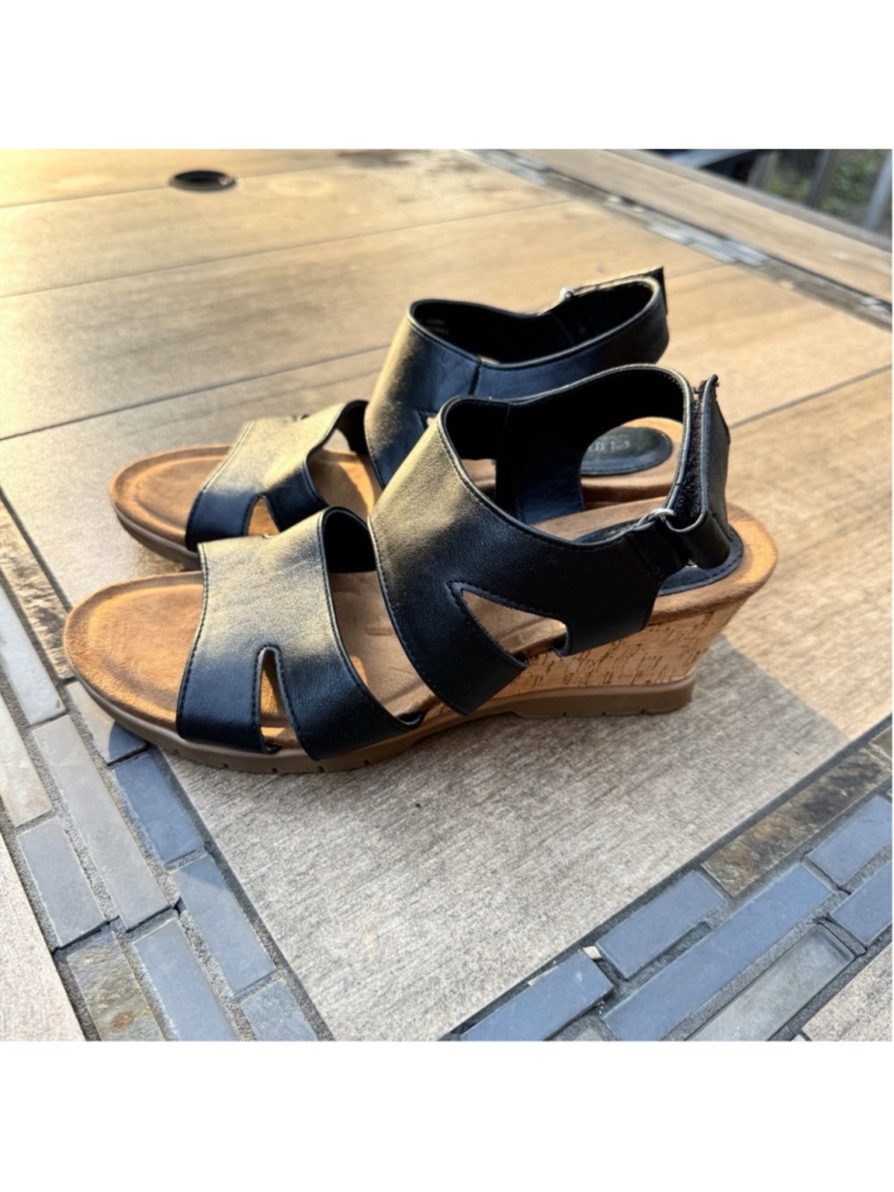 EuroSoft by Sofft Sadra Women's Black Strappy Wedge Sandals 10 Comfort Shoes